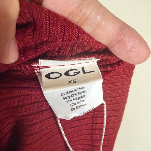 NWT OGL Turtleneck Tank Size XS - Picture 3 of 4
